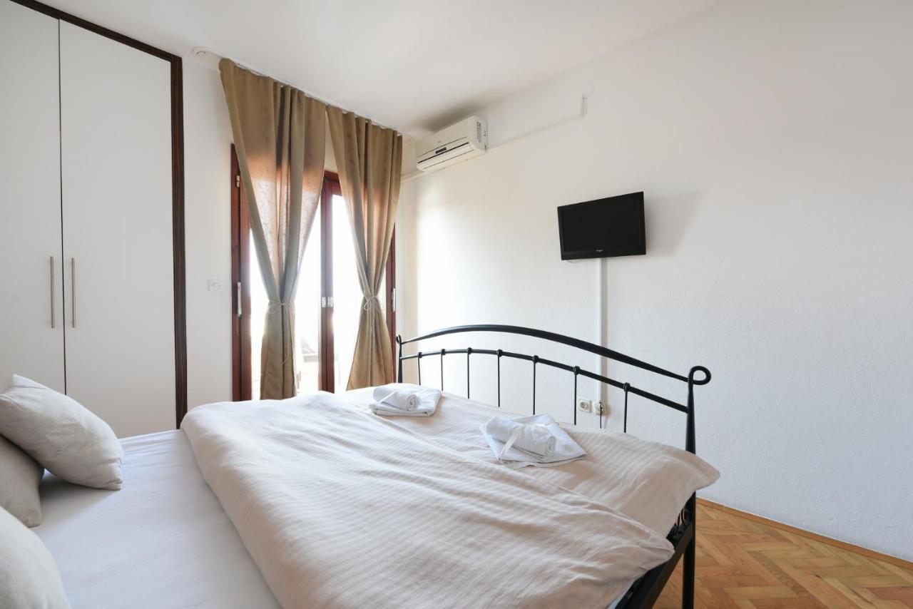 Ferienwohnung Diana Borik Zadar Exterior foto