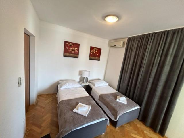 Ferienwohnung Diana Borik Zadar Exterior foto
